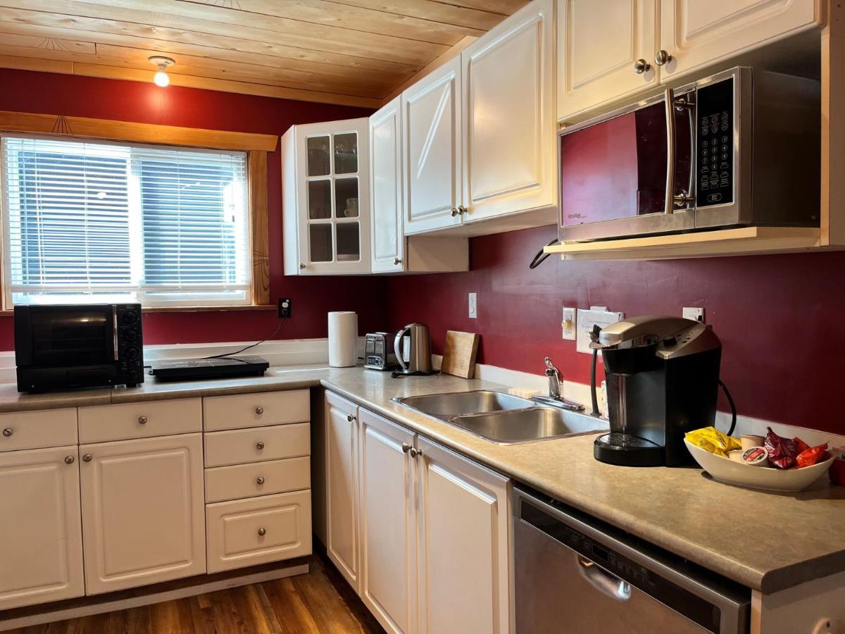 Frigon Suite -Waterfront Port Alice Экстерьер фото